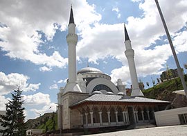 Niyaziye Camii