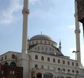 Yenişehir Çarşı Camii